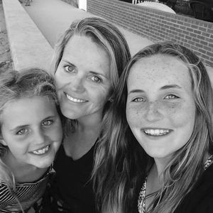 Meet your Posher, Carrie